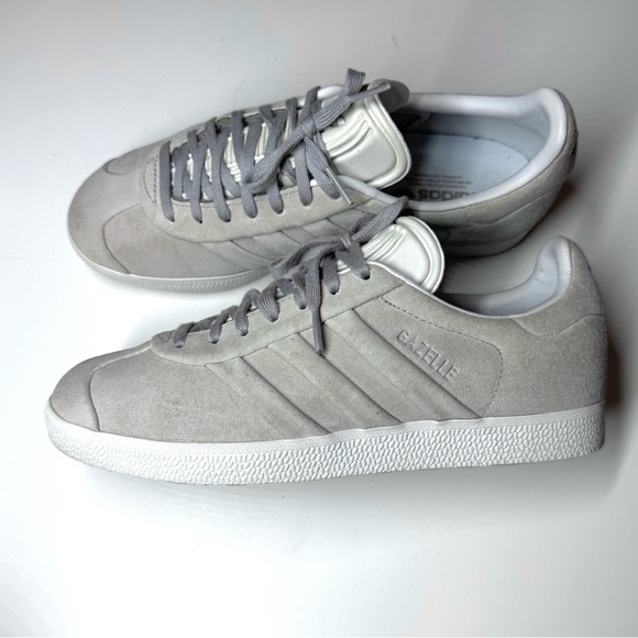ADIDAS WOMEN’s GAZELLE STITCH AND TURN GRAY / WHITE SHOES Size- 7 - Picture 8 of 10